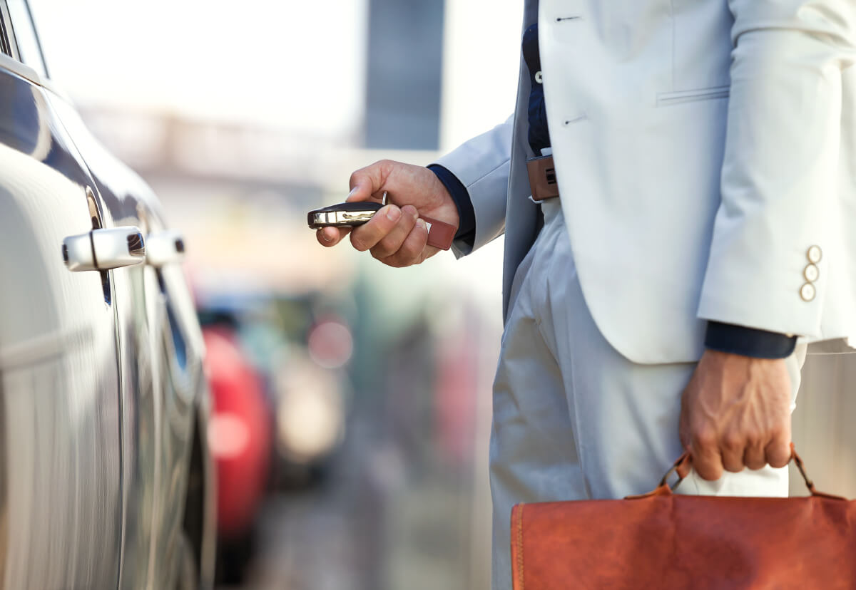 beneficios adquirir primer auto